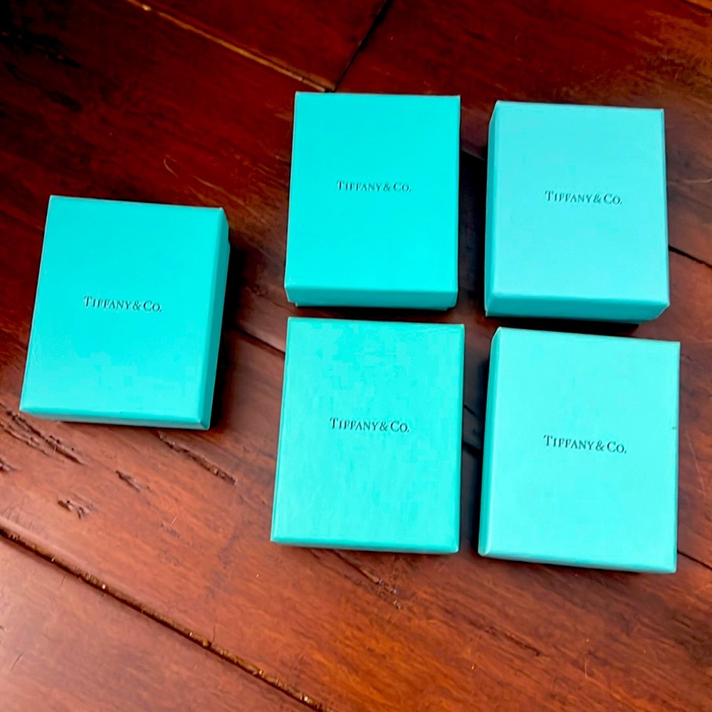 Tiffany & Co. boxes (5 count). Small. Includes pouches.